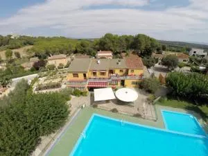 Hotel Les Roques - Camallera