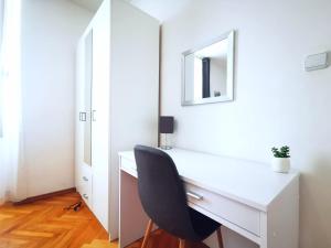 One bedroom apartment in the old town