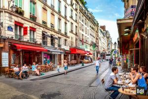 MONTORGUEIL CHARMING APARTMENT