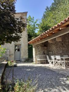 Maisons de vacances La maison du haut : photos des chambres