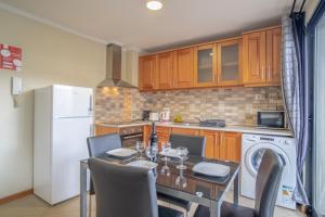 Vista Vieira Apartments