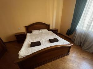 Central House з КОНДИЦІОНЕРОМ