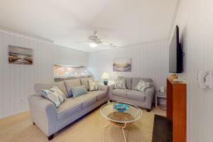 Villas of Bethany West - 792B Salt Pond Circle