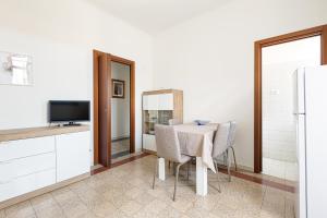 GuestHost - Ca Granda M5 Bright Apartment