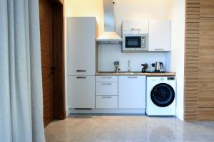 أجنحة توباز الملقا