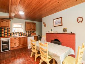 The Bride Valley Farmhouse