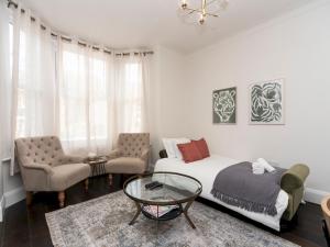 Elegant Modern 2 Bed Flat Near Greenwich Park - Pass the Keys