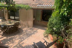 Maisons de vacances Spacious and comfortable house in Toulon : photos des chambres