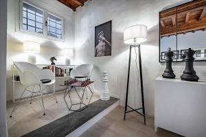 The Checkmate’s House in Florence