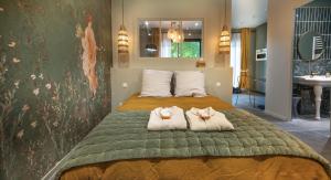 B&B / Chambres d'hotes les Myrrhophores et Spa, Chambres d'Hotes et Gites de charme : photos des chambres