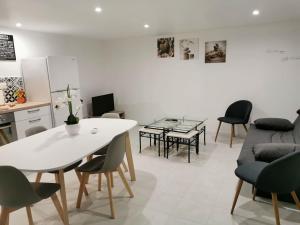Maisons de vacances Jolie maison de vacances : photos des chambres