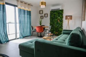 Appartements Porticcio Vacations - Terrasse, Piscine, Jacuzzi, Clim - by TGB : photos des chambres