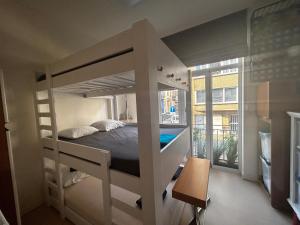 Chic Arty & cosy 300m from beach