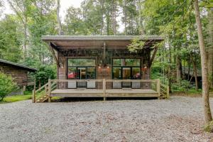 Luxury One-Bedroom Suite room in Dancing Bear Lodge