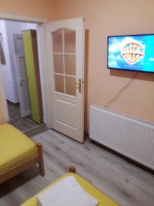 VILANATALIJA PANSION, APATIN