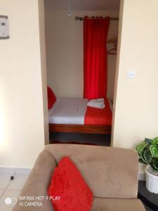 Lux Suites Racecourse Gardens Studio Apartments