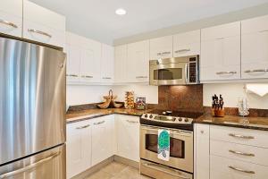 Na Hale O Keauhou C1