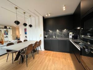 Appartement Luxueux climatisé avec Terrasse, 6 couchages - 17ème Arrondissement de Paris