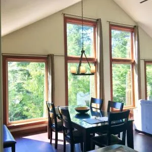 Cobble Wood and Bird Sanctuary Guest Houses - Ucluelet