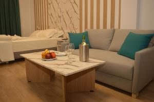 Electra Suites