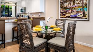 Country Club Villas 220