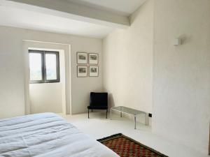 B&B / Chambres d'hotes Prieure Saint-Nicolas - Les Maisons : photos des chambres