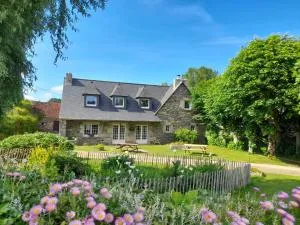 Gîte de charme 14 personnes labellisé Clévacances 3 étoiles - Kersiroux