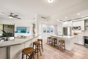 Mauna Lani Point H107