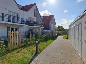 Studio Cosy neuf près de la mer,Balcon et Parking gratuit
