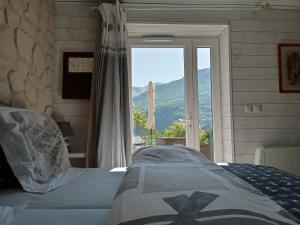 B&B / Chambres d'hotes CHALET HARMONIE : photos des chambres