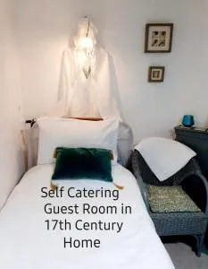 Higher Barton Guest room - Chiselborough