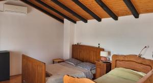 Seaside holiday house Unesic - Unije, Losinj - 8045