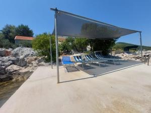 Apartments by the sea Zuronja, Peljesac - 13202