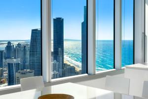 Stunning 2 Bedroom Ocean Views Apartment - CoastHM