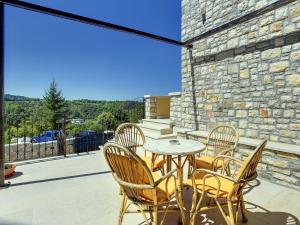 Holiday Home Pazin with Scenic Pool