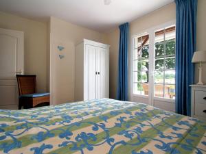 Villa with garden near beautiful golf course