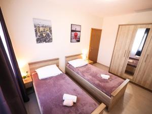 Holiday Home in Prkos with Private Pool