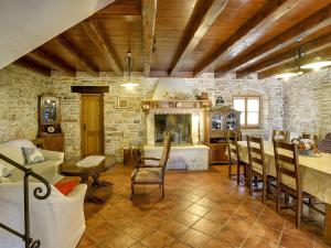 Holiday Home in Valtura near the Sea