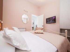 Stone House in Podgora with Sea Views