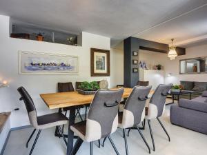 House in Li njan with Private Pool