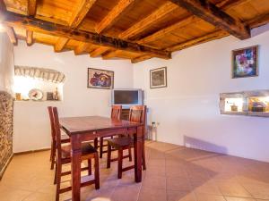 Holiday Home in Medulin near Sea & Pool