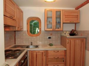 Holiday Home in Brod na Kupi by River Kupa