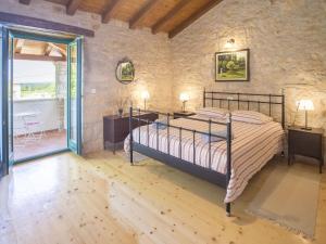 Villa in Medvidici with Pool near Porec Beach