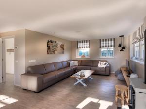 Holiday Home near Dutch Coast & Green Park