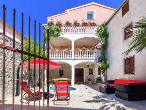 Apartment in Medulin near Sandy Beaches