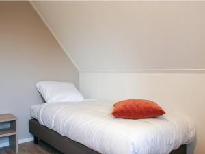 Villa in Friesland with Waterfront Garden