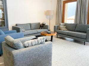 Appartements Luxurious apartment with balcony, ski lift 1 5 km away : photos des chambres