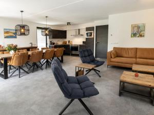 Beautiful villa with spacious garden