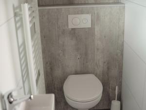 Tiny House by Dutch Waterfront Retreat