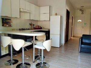 Villas Villa in Montauroux with Pool and Hill Views : photos des chambres